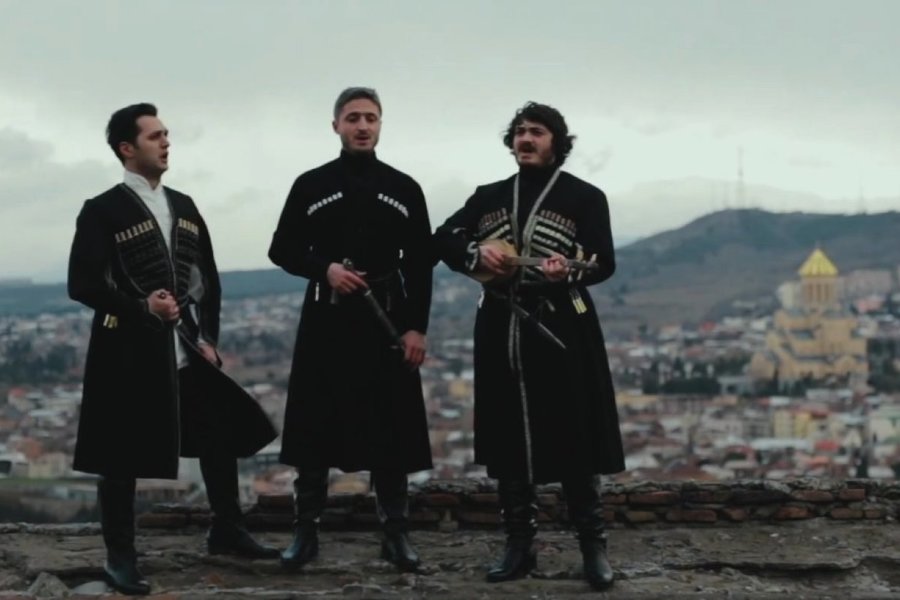 милая из песни грузина 6. картина сулико. грузины мегрелы. музыканты в грузинском ресторане. грузия песня.